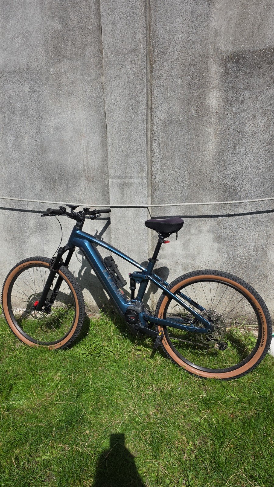 velo electrique CUBE taille L, Fietsen en Brommers, Ophalen, 24 inch of meer, CUBE, Zo goed als nieuw