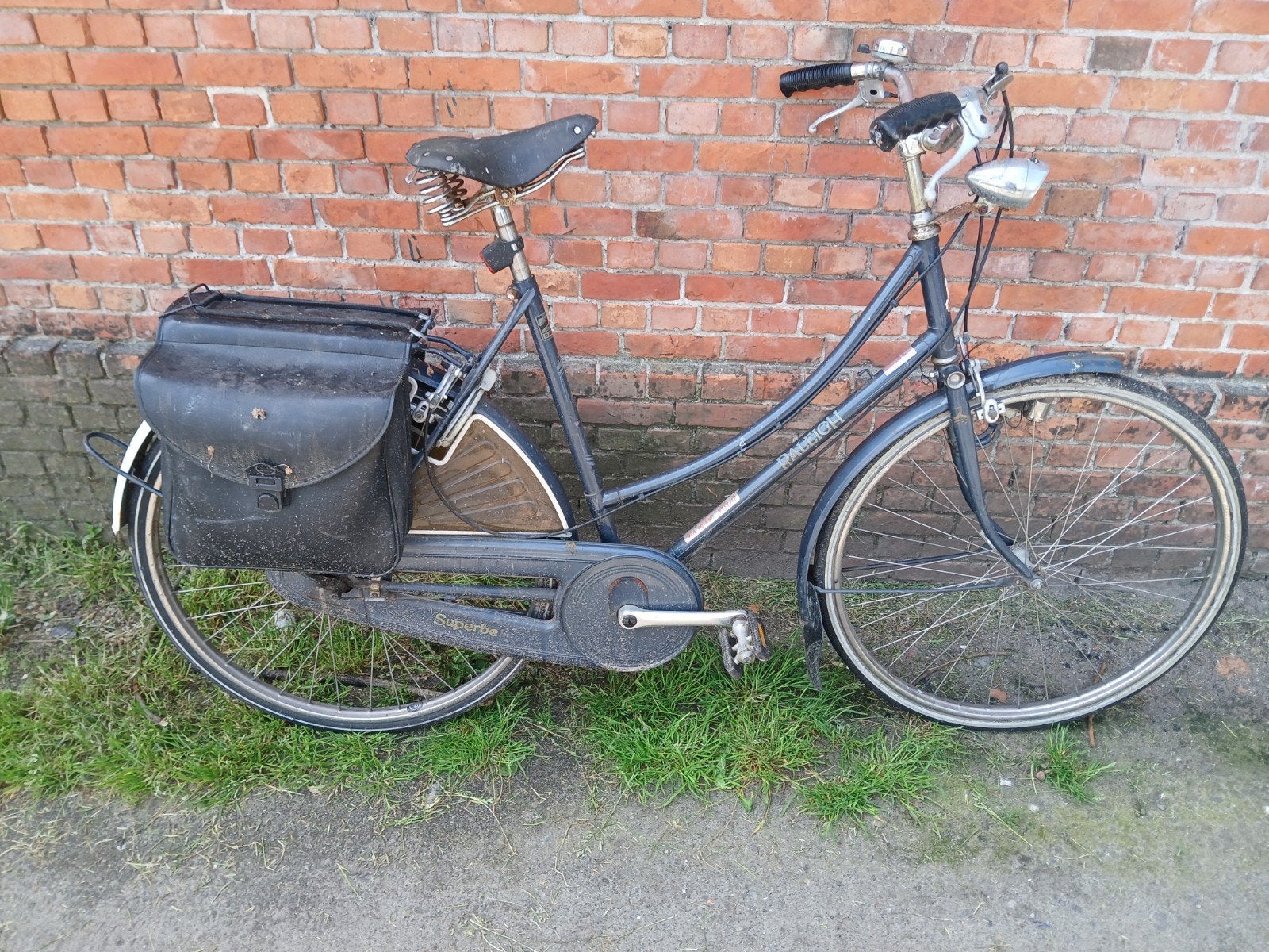 damesfiets, Fietsen en Brommers, Ophalen, Gebruikt, Trommelrem, Versnellingen