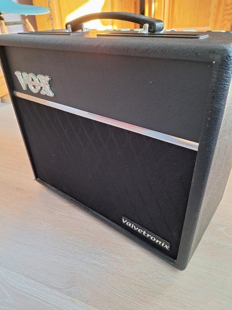 VOX vt 20 plus, Musique & Instruments, Amplis | Basse & Guitare, Enlèvement, Comme neuf