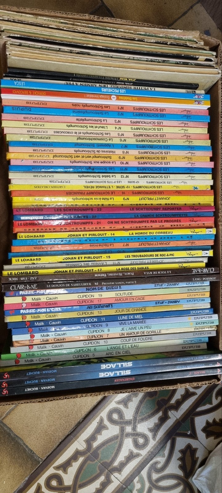 lot 52 BD divers, Livres, Enlèvement, Utilisé