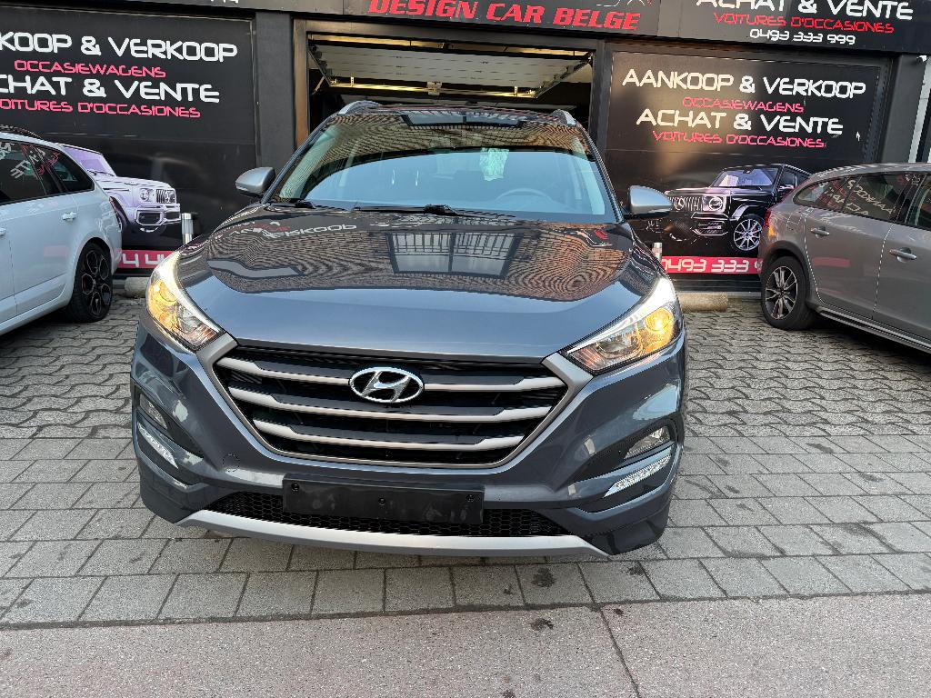 Hyundai Tucson Essence 87 km garantie op de Navi-camera, Auto's, Hyundai, Euro 6, Electronic Stability Program (ESP), Bedrijf