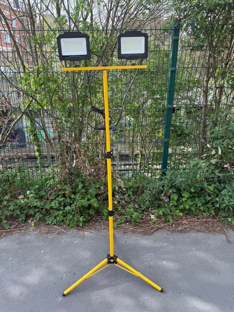 DUBBELE BOUWLAMP VAN 100 WATT NIEUWE PROMO VOOR 40€!, Ophalen, Lamp, 50 tot 200 watt, Nieuw