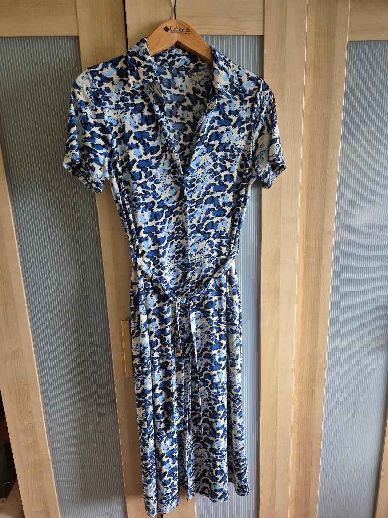 Damesjurk - lang - blauwtinten - Maat 34 - Lola&Liza, Ophalen of Verzenden, Zo goed als nieuw, Maat 34 (XS) of kleiner, Onder de knie