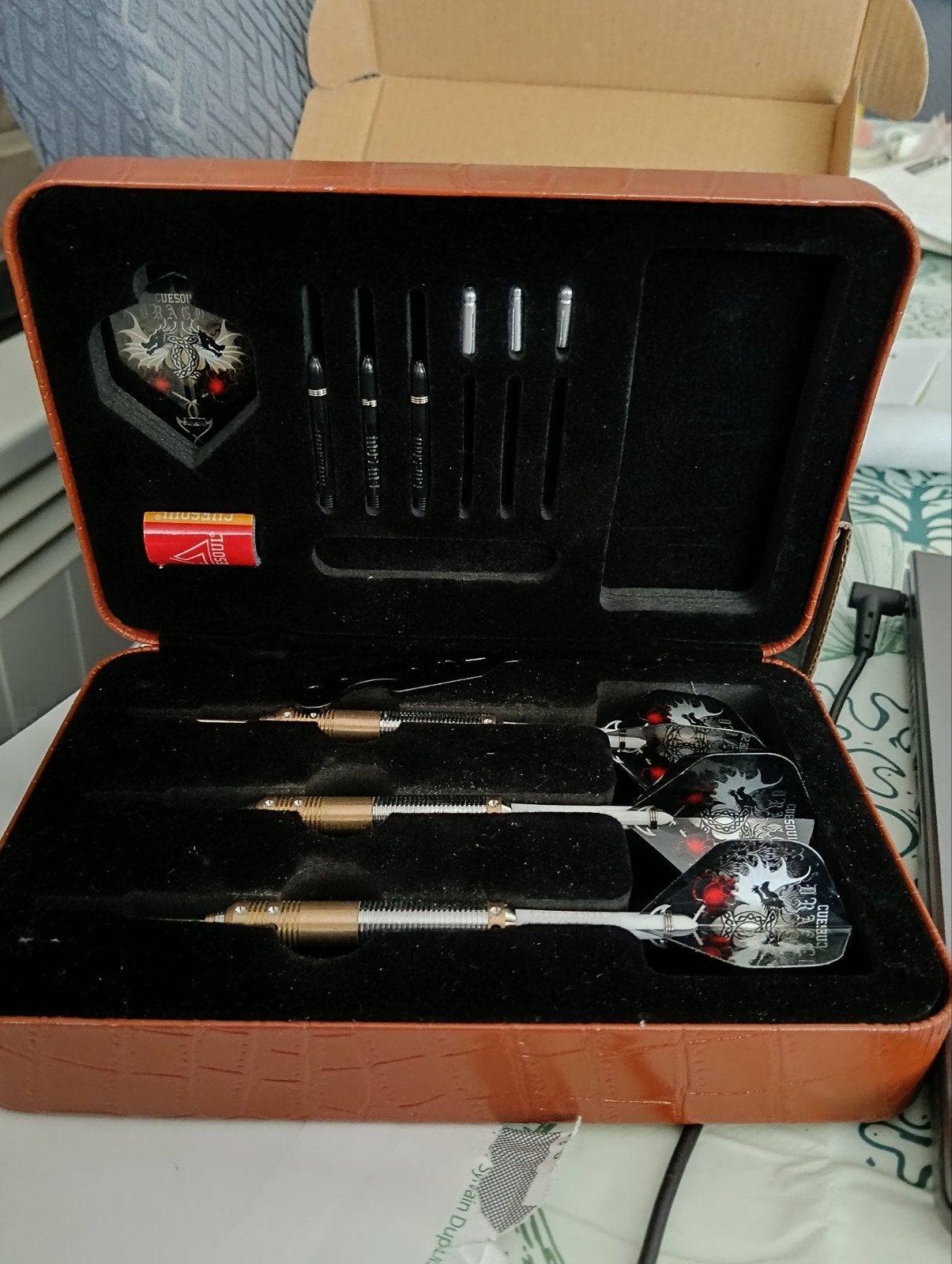 darts cuesoul  25 gram, Sport en Fitness, Ophalen, Zo goed als nieuw