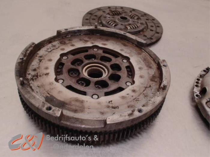 Volant moteur d'un Ford Transit Custom, Autos : Pièces & Accessoires, Moteurs & Accessoires, Ford, Utilisé, 3 mois de garantie