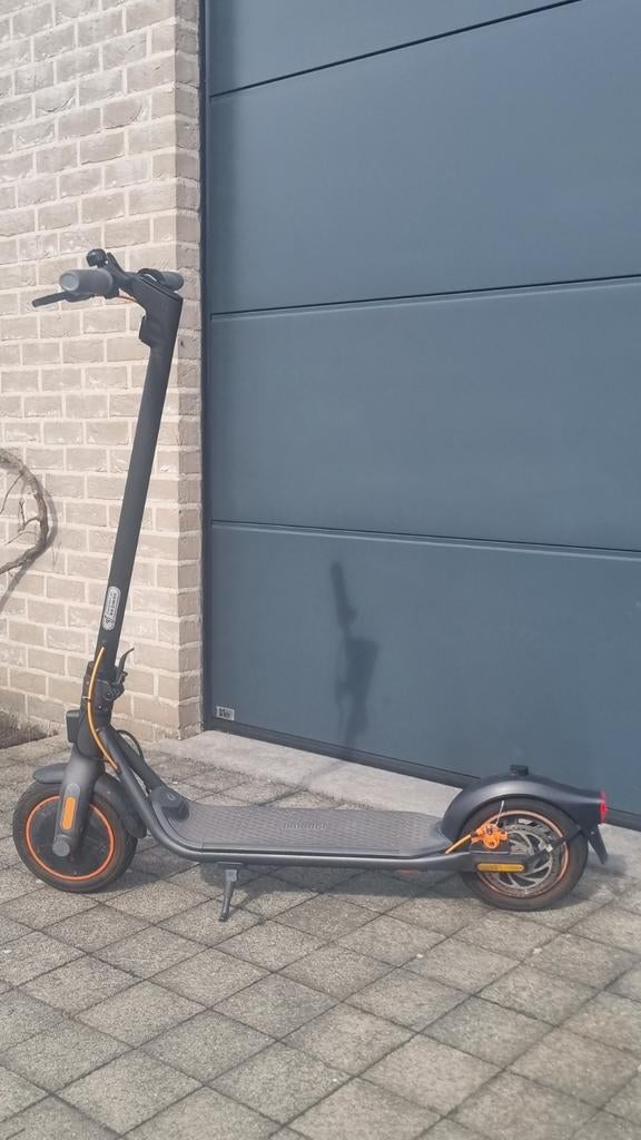 Segway Ninebot F40E Elektrische Step, Fietsen en Brommers, Steps, Ophalen