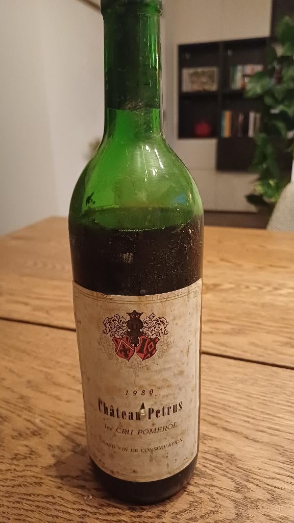 Château Pétrus - découverte de cave, Enlèvement ou Envoi, France, Vin rouge