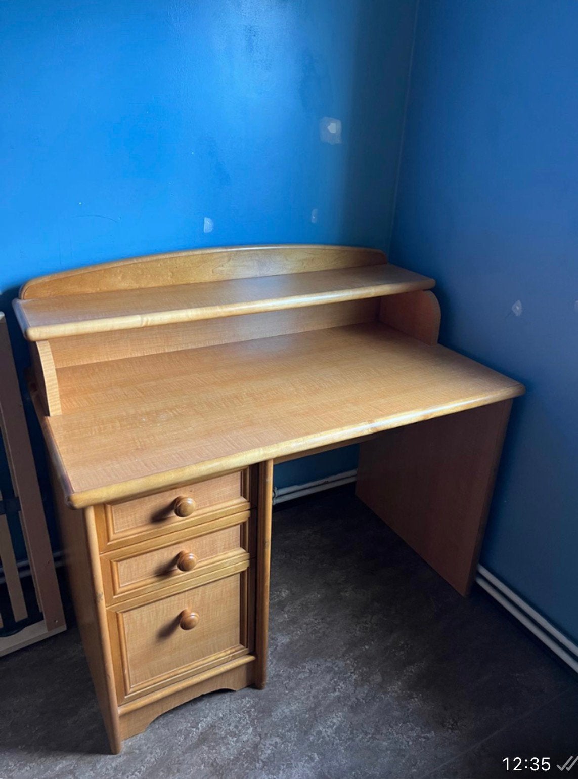 Bureau, Ophalen, Zo goed als nieuw