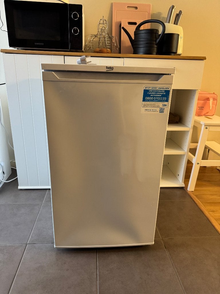 Beko diepvriezer, Elektronische apparatuur, Vriezers en Diepvrieskisten, Ophalen, Zo goed als nieuw, Vrijstaand, Vrieskast