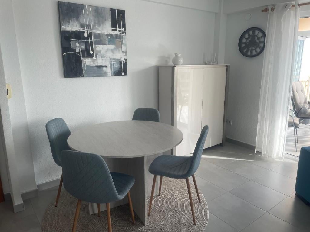 Appartement te huur in Calpe, 2 slaapkamers, Appartement, Stad, Aan zee