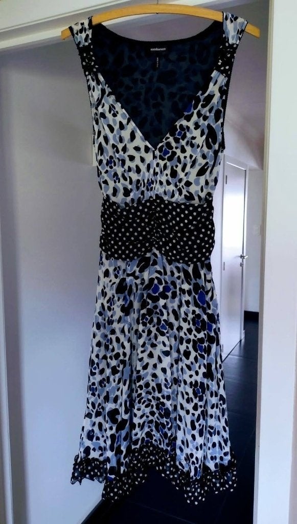 Robe de cocktail Roccobarocco, blanche 42/EU38 - NOUVEAUTÉ, Vêtements | Femmes, Habits de circonstance, Neuf, Robe de cocktail