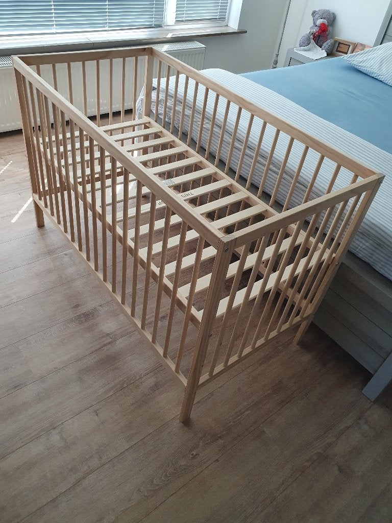 Born Lucky Ledikant 120x60 massief hout eiken, Kinderen en Baby's, Babywiegjes en Ledikanten, Ophalen, Nieuw, Ledikant