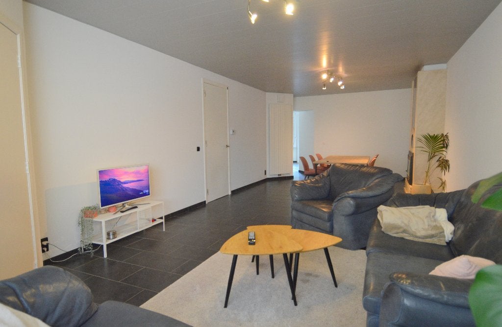 Instapklare woning te koop - rechtstr. v. eig. - geen immo, Tot 200 m², 251 kWh/m²/jaar, Wevelgem, 3 kamers