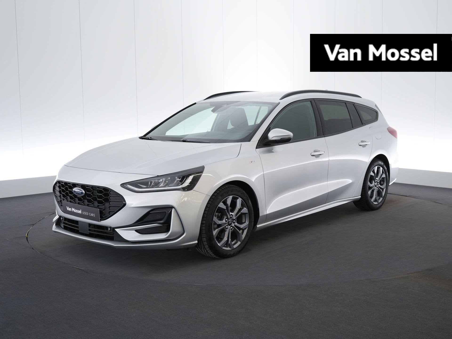 Ford Focus Clipper ST Line Style|Automaat||Camera|Carplay, Auto's, 1349 kg, Stof, Gebruikt, Euro 6