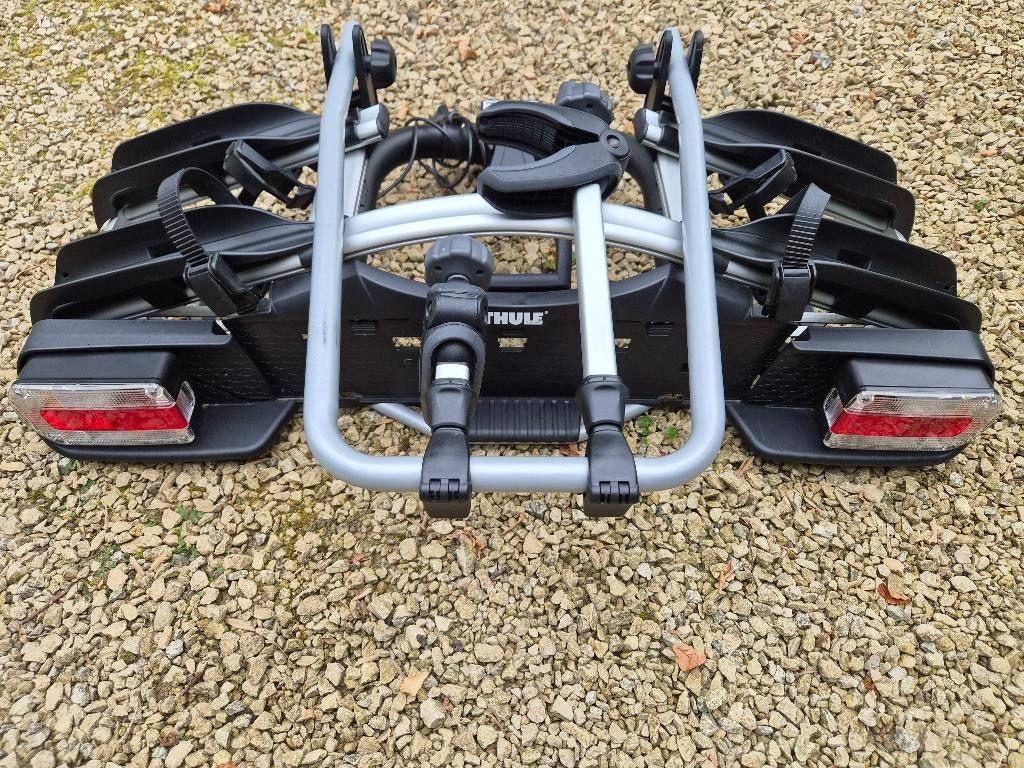 Porte vélo Thule (2 vélos) avec rampe, Autos : Divers, Porte-vélos, Enlèvement, 2 vélos, Utilisé, Support d'attelage