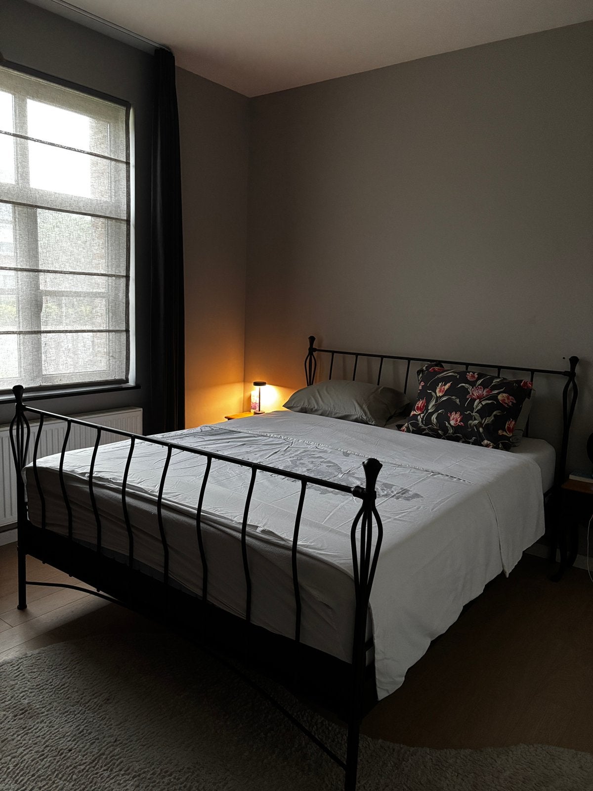 Metalen bedframe 160x200, Ophalen, Gebruikt, Zwart, Tweepersoons
