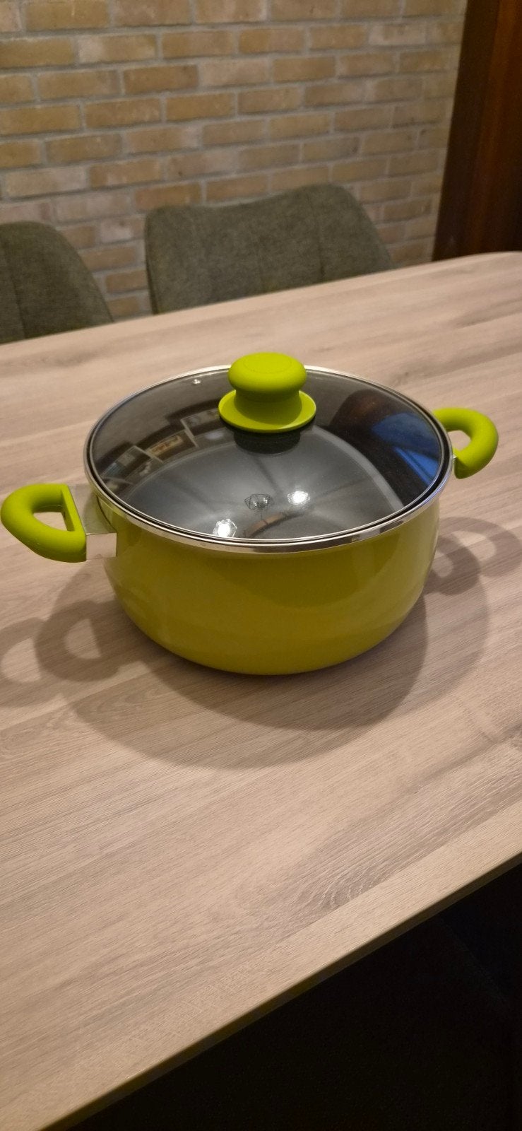 Groene kookpot diameter 26cm, Huis en Inrichting, Ophalen, Geschikt voor inductie, Overige typen, Aluminium