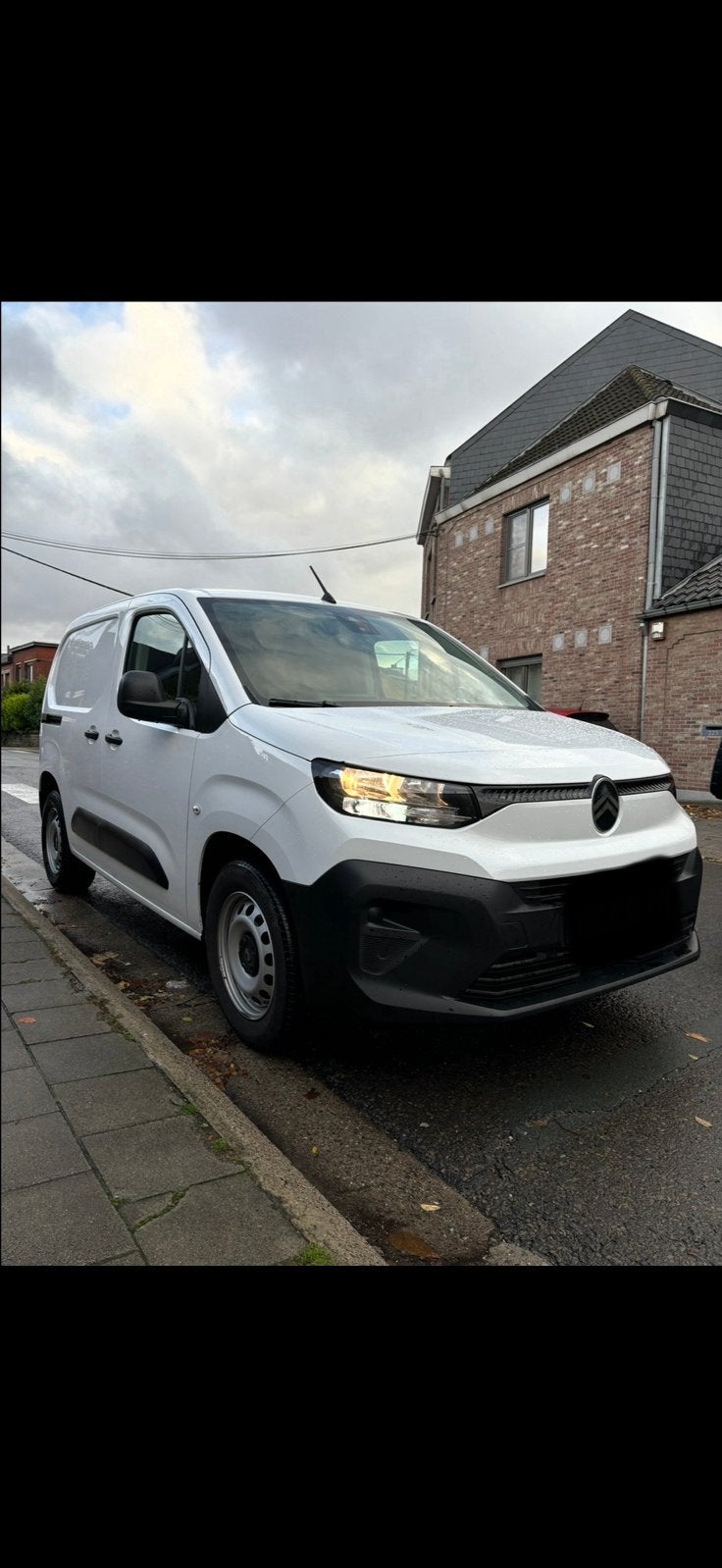 Citroen berlingo 2025 3places (Echange), Autos, Achat, Boîte manuelle, Entretenue par le concessionnaire, Diesel