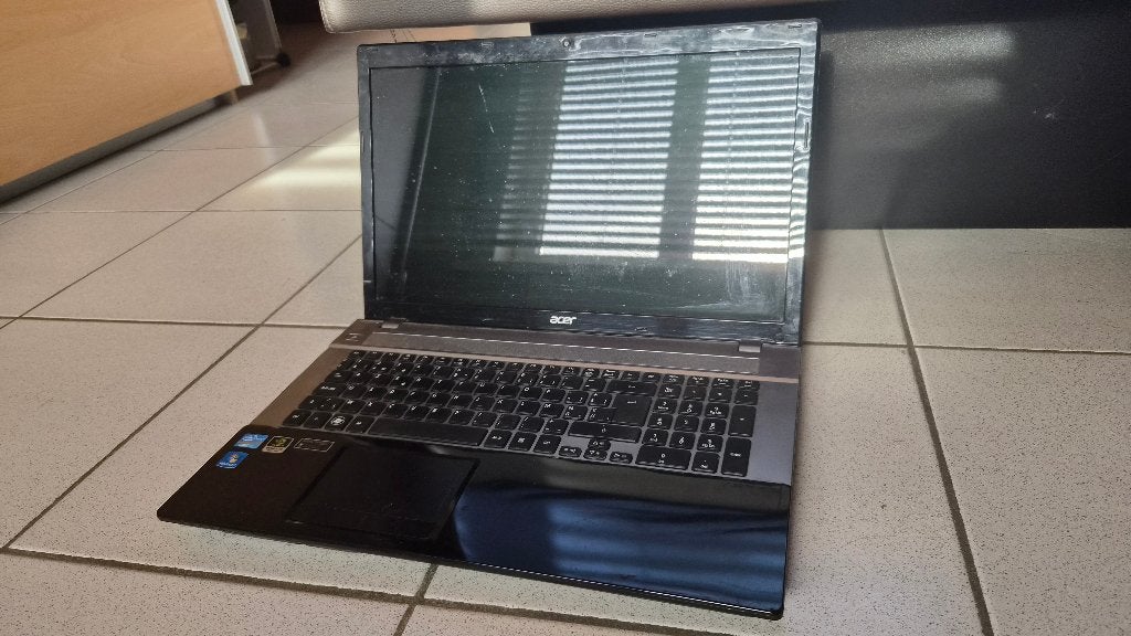 Acer Aspire V3 771G | Voor onderdelen, Computers en Software, 2 tot 3 Ghz, Intel Core i7 processor, Acer Aspire V3-771G, Ophalen of Verzenden