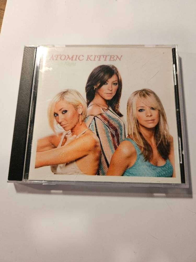 Atomic Kitten - Ladies Night, Ophalen of Verzenden, Gebruikt
