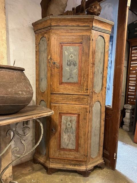 antieke Zweedse kast hoekkast oude patine, Antiek en Kunst, Antiek | Meubels | Kasten, Ophalen