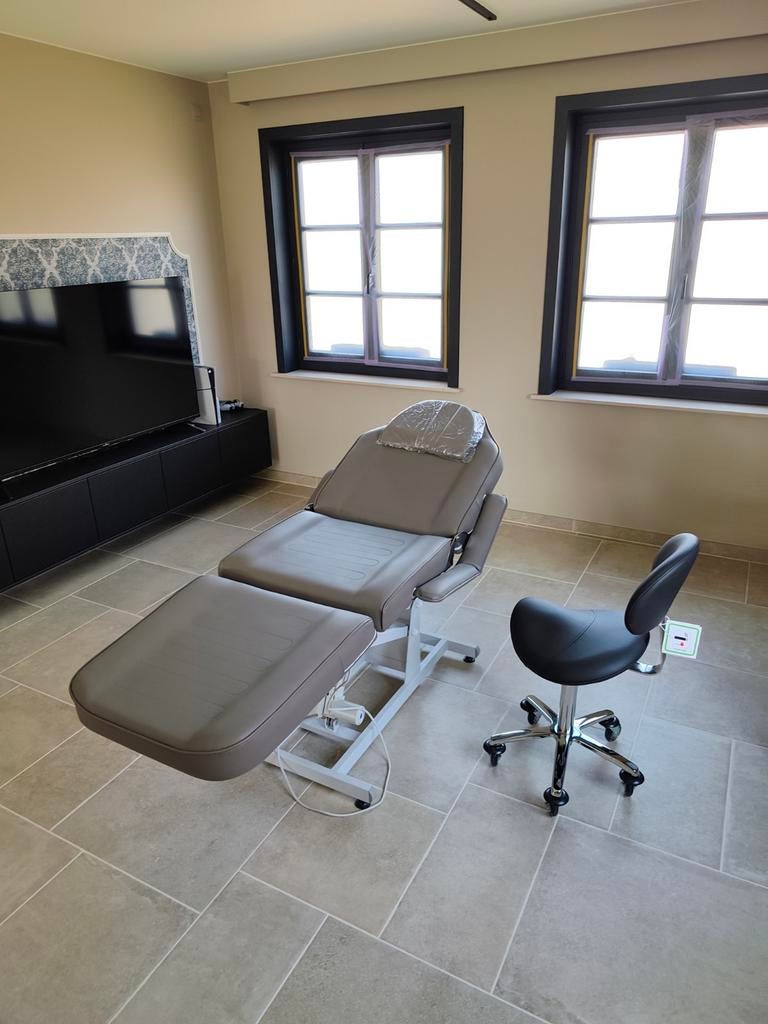 Massage/verzorging tafel, Ophalen of Verzenden, Stoel