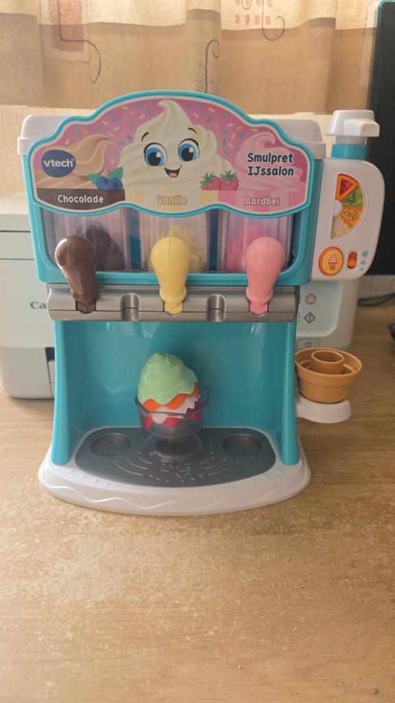 magasin de crème glacée VTECH, Enlèvement