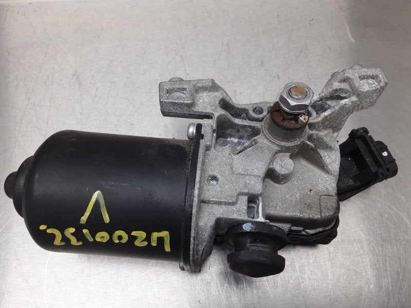 MOTEUR ESSUIE-GLACE AVANT Toyota Corolla Verso (R10 / 11), Utilisé, Toyota