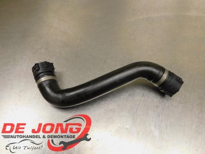 Tuyau radiateur d'un BMW X3, Autos : Pièces & Accessoires, Climatisation & Chauffage, BMW, Utilisé, 3 mois de garantie, Enlèvement ou Envoi