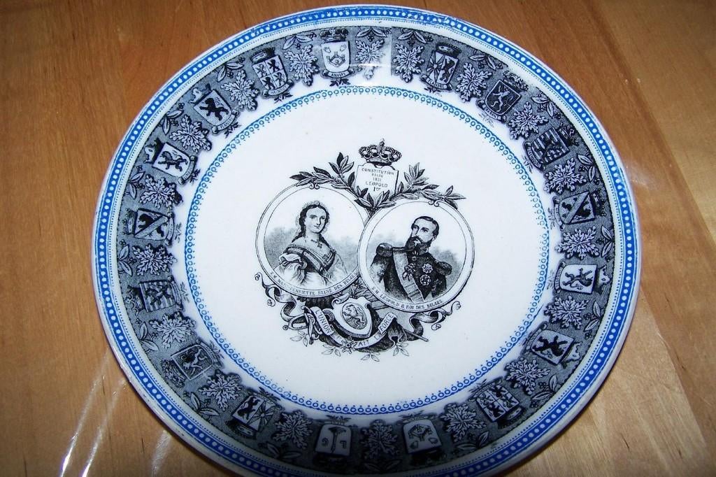 Assiettes Royales à l effigie du Roi Léopold II, Ophalen, Zo goed als nieuw, Overige typen