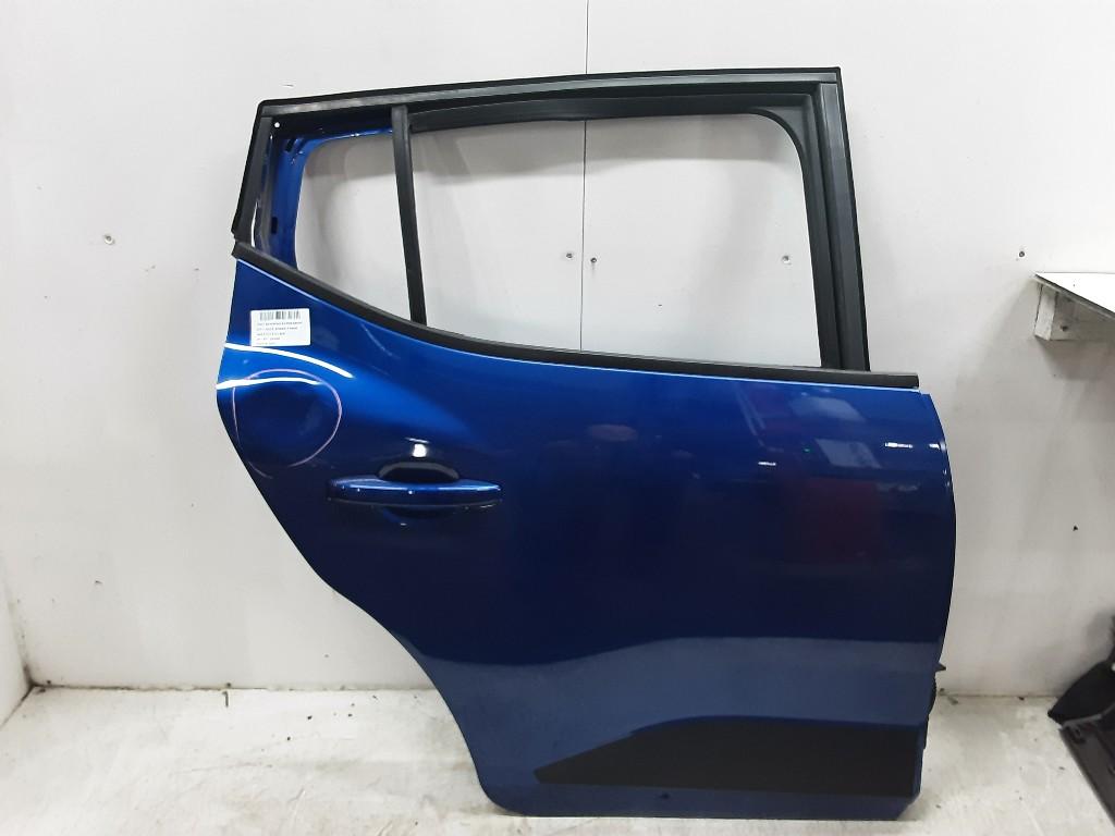 PORTIER RECHTS ACHTER Dacia Sandero III (01-2019/-), Dacia, Gebruikt, Deur, Mevr. I. Hauben