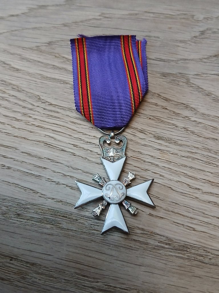 Croix de 2ieme classe pour acte de courage garde civique, Envoi, Armée de terre, Ruban, Médaille ou Ailes