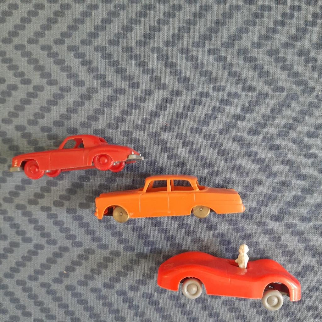 SET 3 ZELDZAME VINTAGE PLASTIC AUTO´S 1/87: 2 MERCEDES, 1 MA, Ophalen, Zo goed als nieuw, Auto, Overige merken