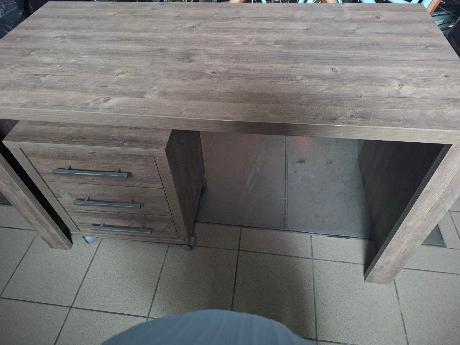 Bureau, Enlèvement