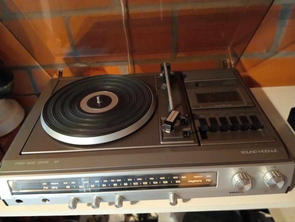 Retro music center Philips 70 er jaren., Audio, Tv en Foto, Platenspelers, Ophalen, Philips