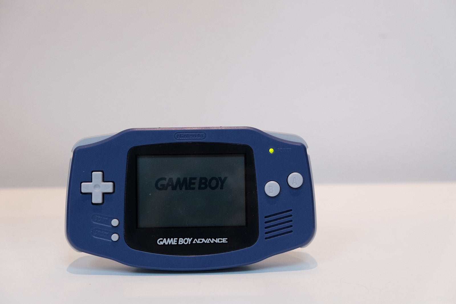 Nintendo Game Boy Advance (Indigo/Blauw) - Zeer goede staat, Games en Spelcomputers, Spelcomputers | Nintendo Game Boy, Ophalen of Verzenden