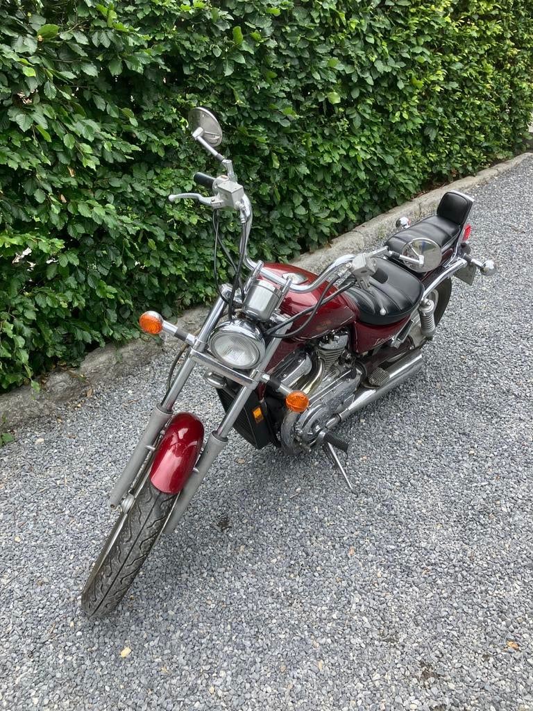 Suzuki intruder, Motoren, Motoren | Suzuki, Chopper, Handgeschakeld, 12 t/m 35 kW, Gebruikt