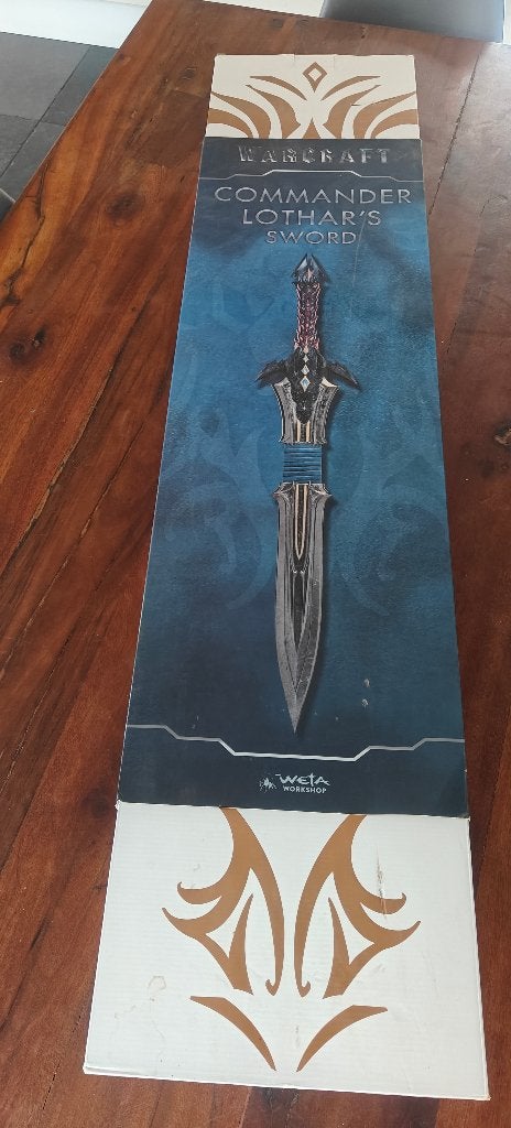 Zwaard Commander Lothar Warcraft Weta Workshop, Verzamelen, Ophalen, Overige soorten, Zwaard of Sabel