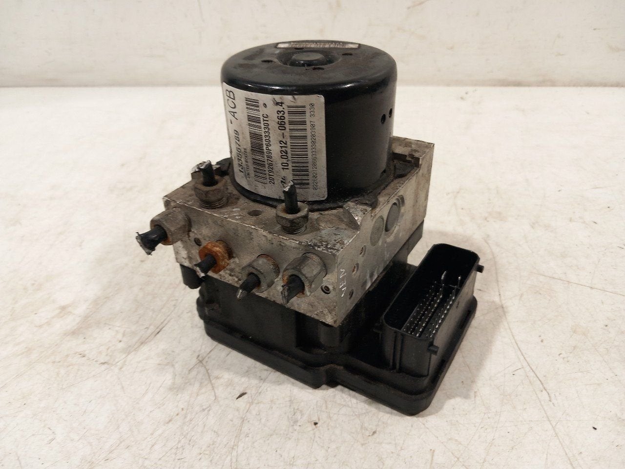 Abs pomp Opel Astra, Onderdelen@venauto.nl, Van der Ven Autorecycling B.V., Gebruikt, Ettenseweg 76, 4706 PB Roosendaal, The Netherlands