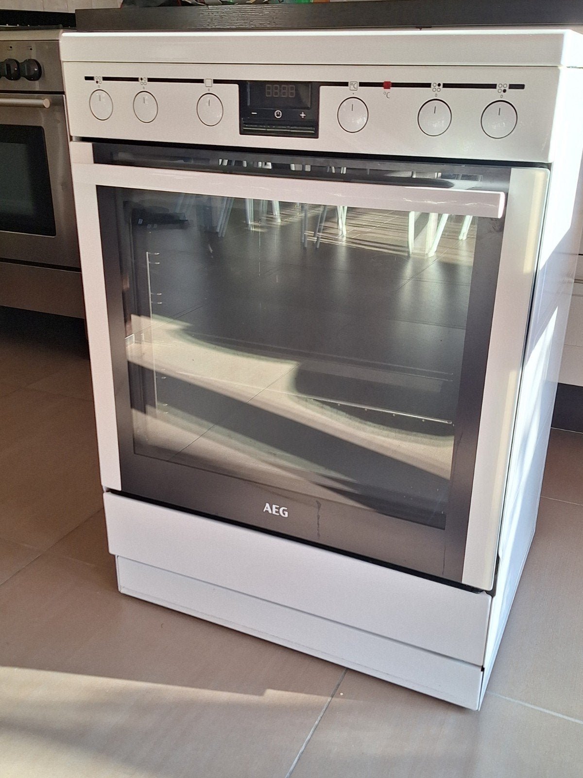 AEG kookvuur met oven, Elektronische apparatuur, Ophalen, Gebruikt, 60 cm of meer, Vrijstaand