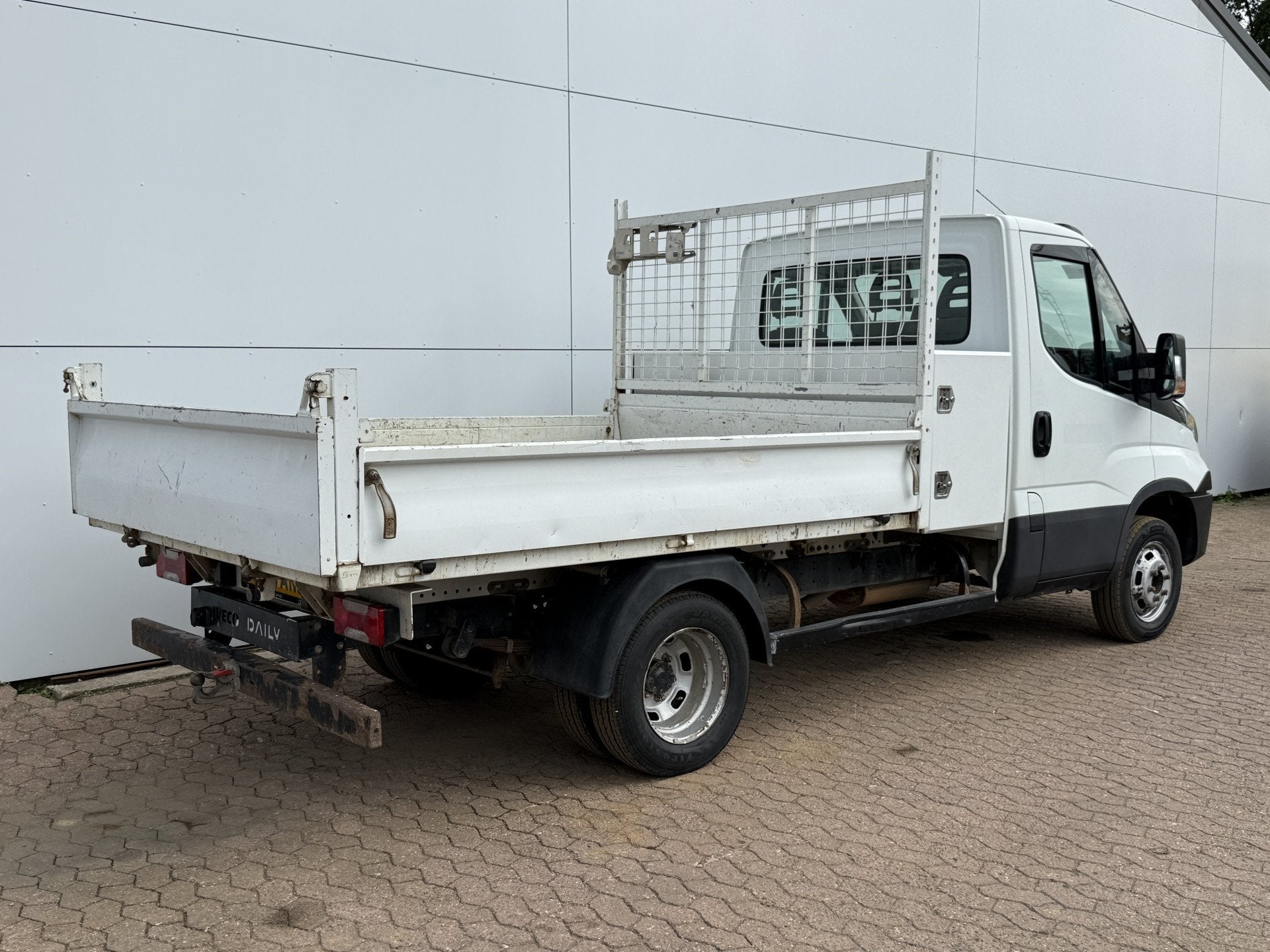Iveco Daily 35C12 2.3 Kipper Dubbellucht Airco 3.5t Trekhaak, Autos, Cuir, Achat, Entreprise, Boîte manuelle