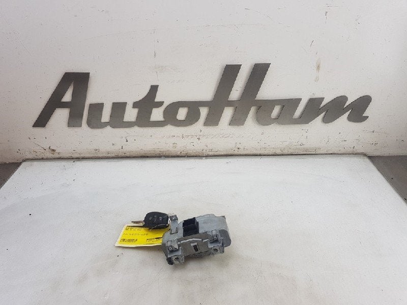 CONTACTSLOT ELECTR. A3 Sportback (8VA / 8VF) (|5Q0905861A|), Auto-onderdelen, Dhr. J. Ham, Gebruikt, Administratie@autoham.nl