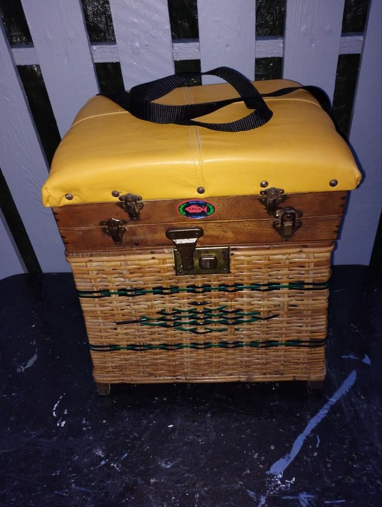 Houten visbak, Ophalen
