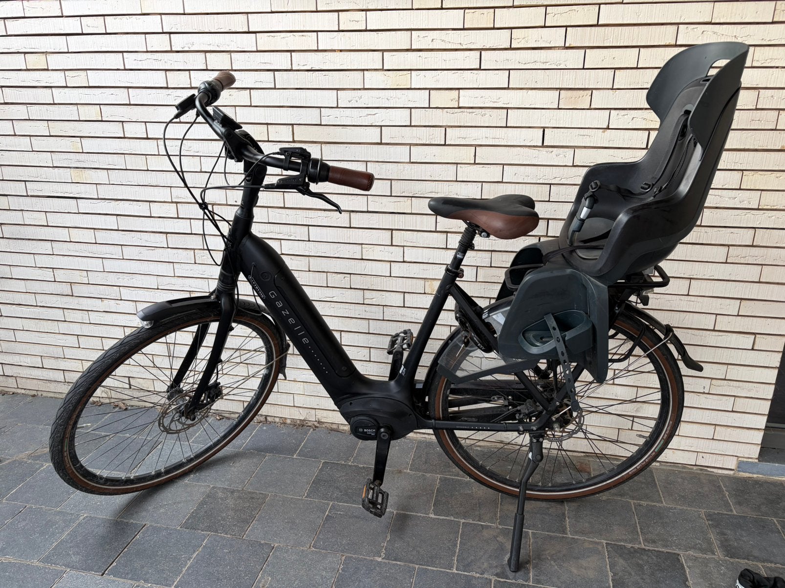 Grenoble c8 PERFECTE staat, Fietsen en Brommers, Elektrische fietsen, Ophalen, Zo goed als nieuw, 50 km per accu of meer, Gazelle