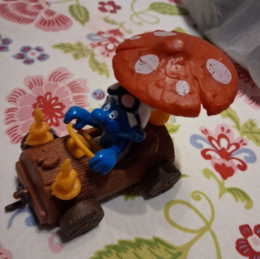 mooie smurf in auto, Verzamelen, Ophalen of Verzenden