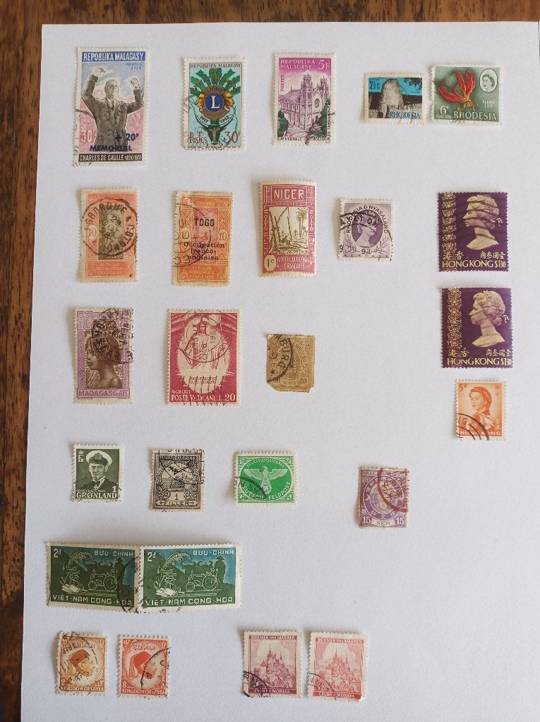 timbres estampillés des pays spéciaux et certains neufs, Enlèvement ou Envoi