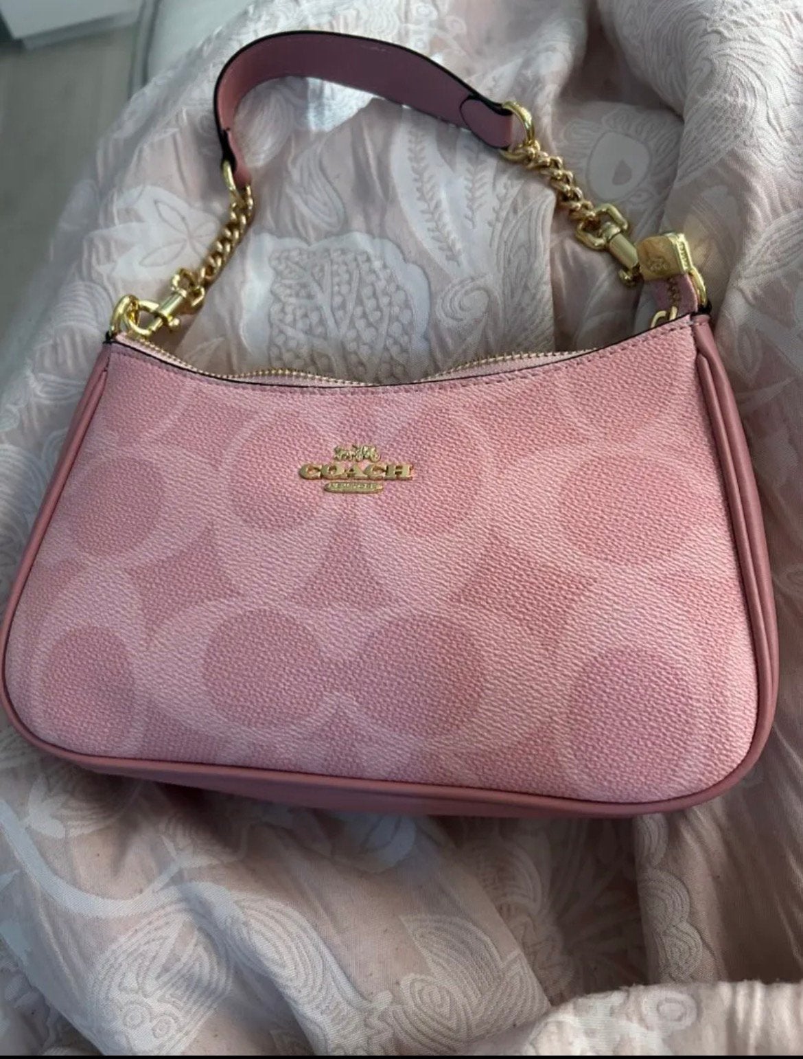 Roze Coach Teri mini tas nieuw, Handtassen en Accessoires, Ophalen of Verzenden, Nieuw, Roze, Handtas