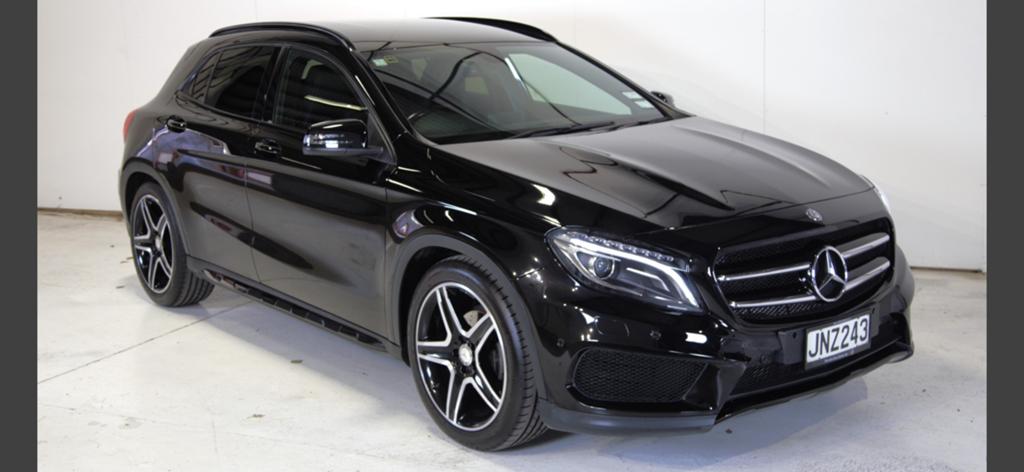 Coming Soon .Mercedes GLA AUTOMAAT in top staat met 82000 km, Auto's, 4 cilinders, 103 g/km, Zwart, Leder