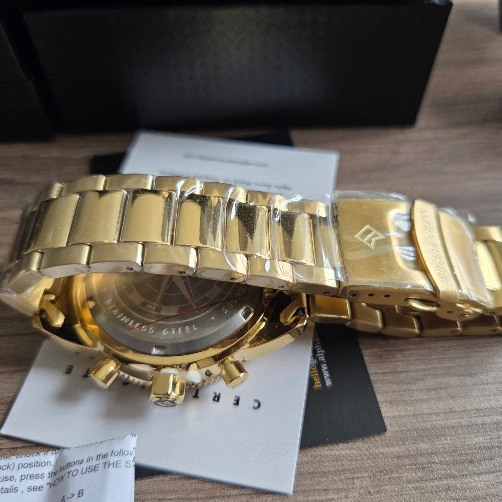 :
Nieuwe Alpha Sierra Navigator GGS05 Horlogeset met Armband, Handtassen en Accessoires, Horloges | Heren, Goud, Goud, Ophalen