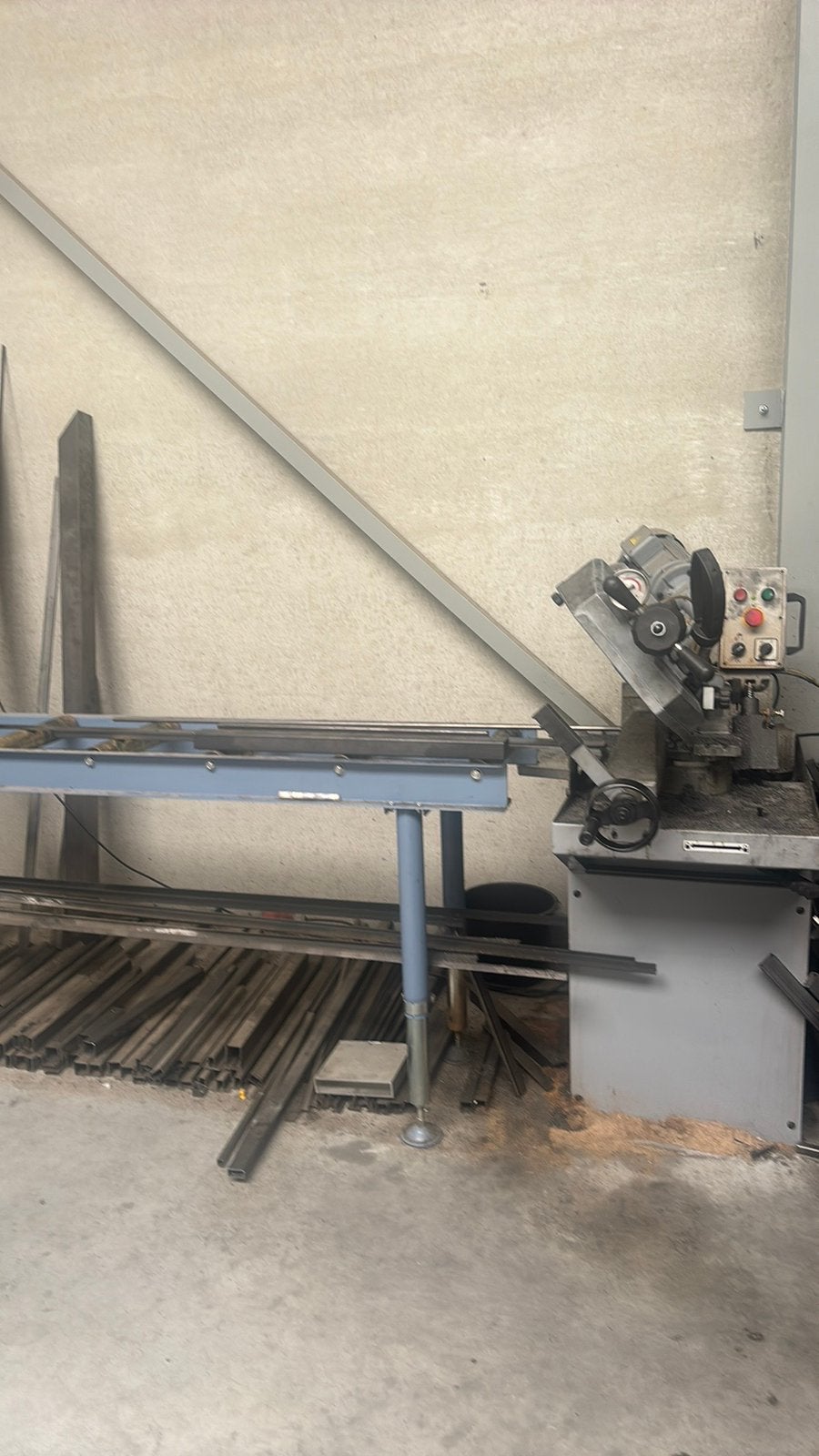 Zaagmachine, Doe-het-zelf en Bouw, Ophalen, Zo goed als nieuw